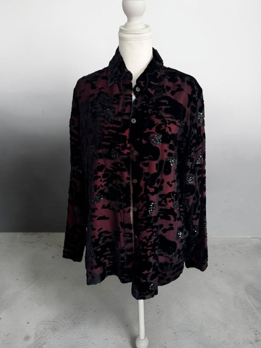CHICOS Purple Black Velvet Button Down Shirt Size Medium